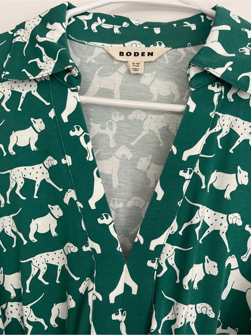 Boden Kelly Green Collared Imogen Dog Dress, Jersey Fabric, tie waist, midi - Picture 6 of 9